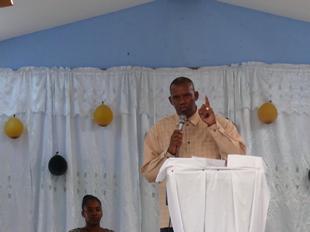 Image #13 - Teachers' Week 2010 (Church Service)